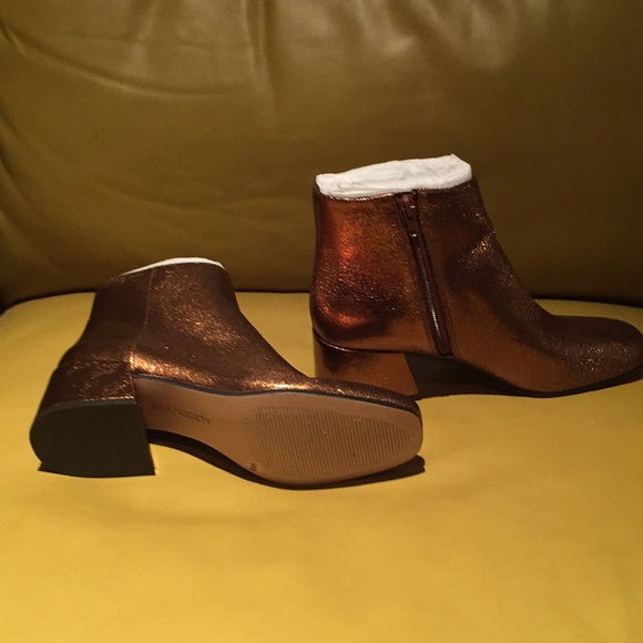 Metallic Ankle Booties - Picture 2 of 4